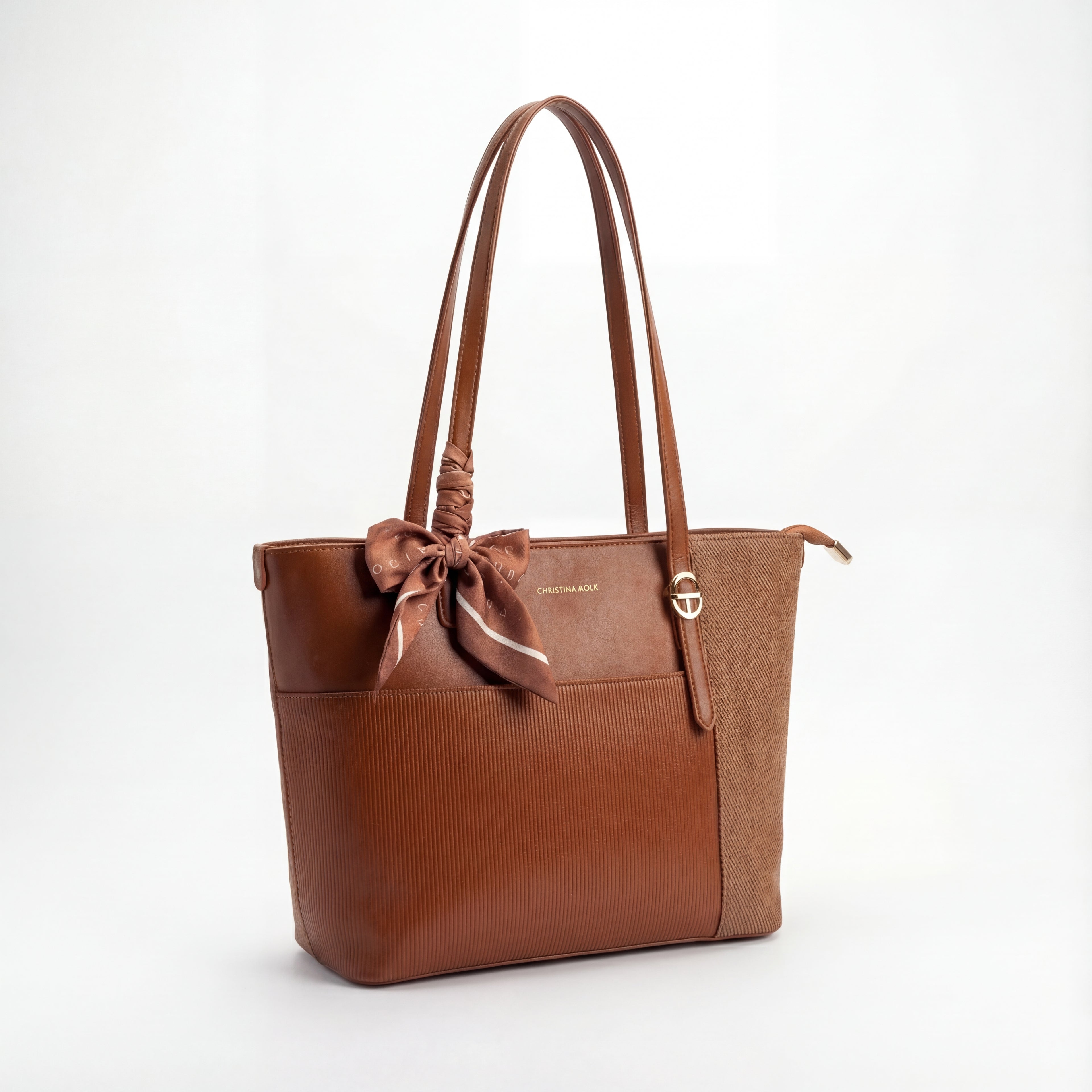 Christina & olk Elegant Tote Bag